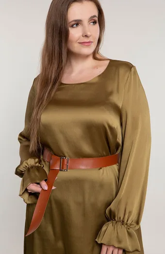 Matēta brūna josta ar sudraba sprādzi 4cm