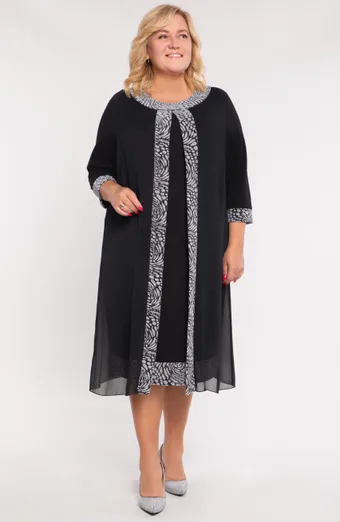 Melna kleita ar sudraba rakstu