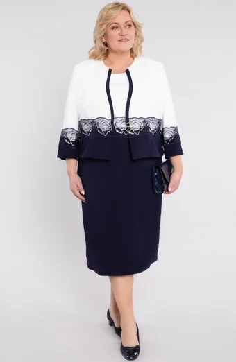 Elegants tumši zils uzvalks ar rozēm
