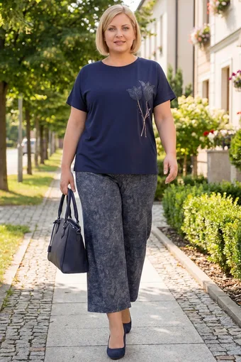 Tumši zils komplekts ar ziedu apdruku