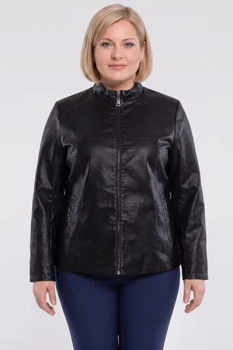 Melna biker stila jaka, kas izgatavota no eko ādas